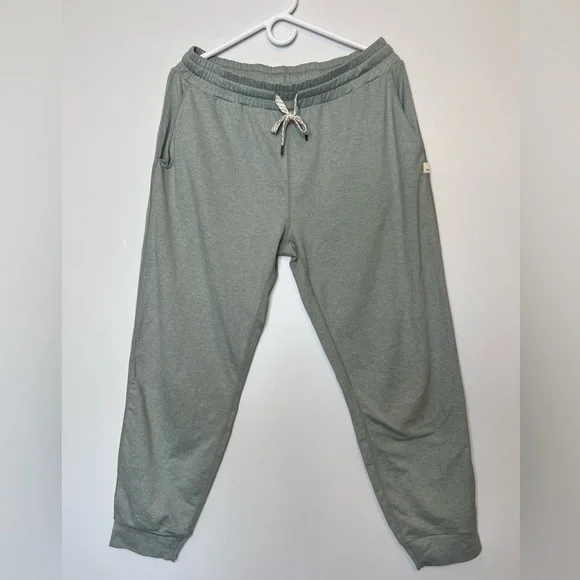 VUORI Women’s performance jogger Stormy Heather - Picture 2 of 11